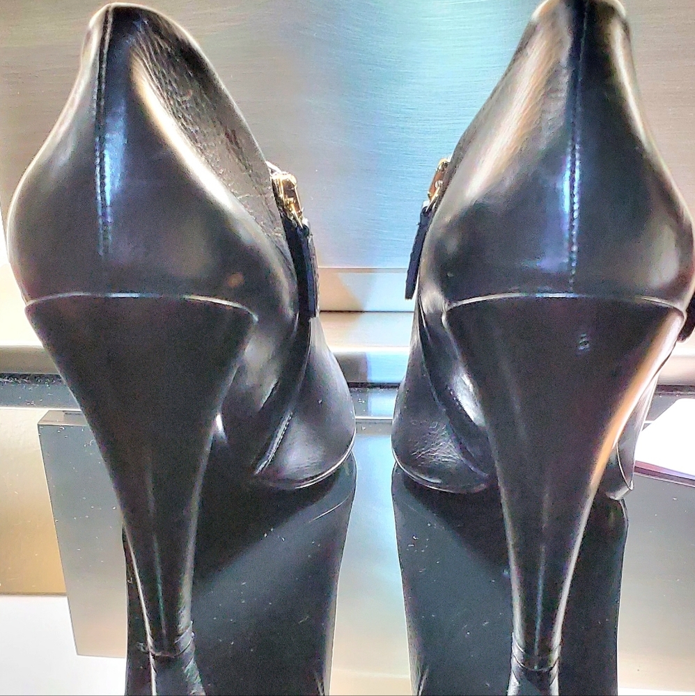 Designer shoes - Picture 4 of 8